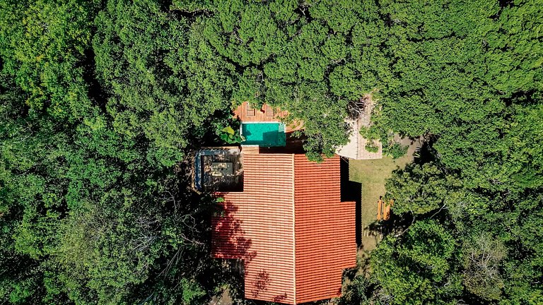 Casa Pequi Trancoso: Rustic Charm and Atlantic Forest