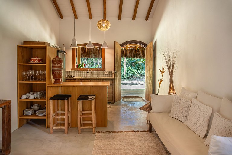 Casa Pequi Trancoso: Rustic Charm and Atlantic Forest