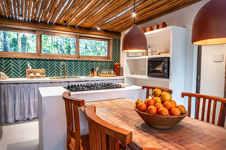 Casa Caqui Trancoso | Imersa na Natureza com Piscina