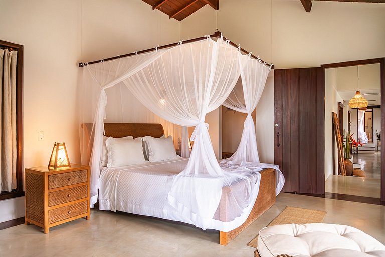 House Sapucaia, Trancoso, with ocean view and infinity pool.
