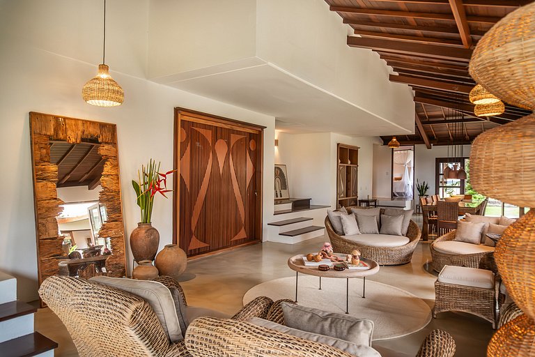 House Sapucaia, Trancoso, with ocean view and infinity pool.