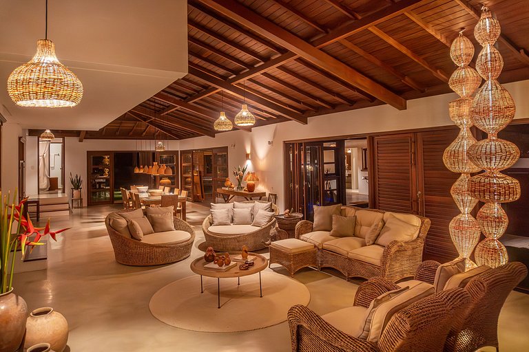 House Sapucaia, Trancoso, with ocean view and infinity pool.