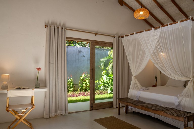 Casa Ingá Trancoso: Luxo Rústico no Condomínio Coqueiral