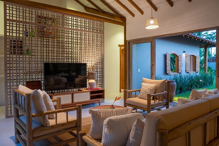 Casa Ingá Trancoso: Luxo Rústico no Condomínio Coqueiral